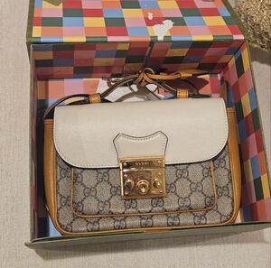 Gorgeous like new Gucci bag